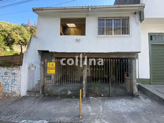 Casa com 130m² 2 quartos e 1 banheiro, à venda, no bairro Vila Maria Helena em Carapicuíba