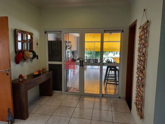 Casa com 450m², à venda, no bairro Condomínio Real Ville em Pindamonhangaba