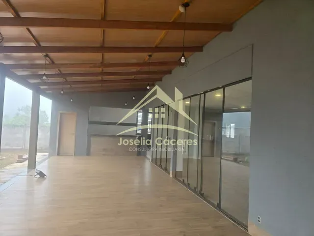 Casa com 2400m² 3 quartos e 3 banheiros, à venda, no bairro RURAL em Chapada dos Guimarães