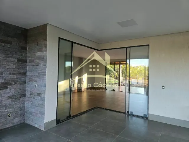 Casa com 2400m² 3 quartos e 3 banheiros, à venda, no bairro RURAL em Chapada dos Guimarães