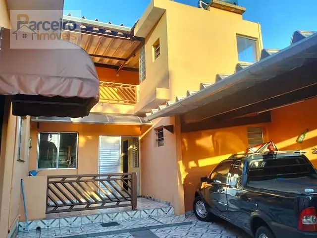 Casa 3 quartos e 2 banheiros, à venda, no bairro Vila Nova Curuçá em São Paulo