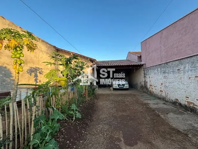 Casa com 160m² 2 quartos e 1 banheiro, à venda, no bairro Jardim Rio Negro em Andradas