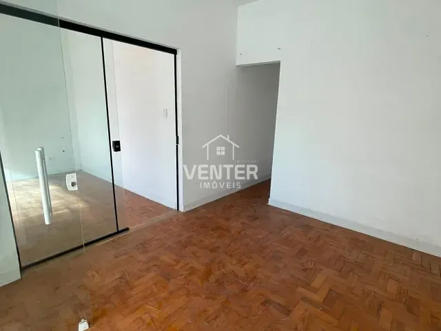 Casa para alugar, no bairro Jardim Independência em Taubaté