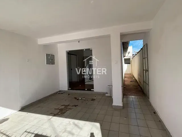 Casa para alugar, no bairro Jardim Independência em Taubaté
