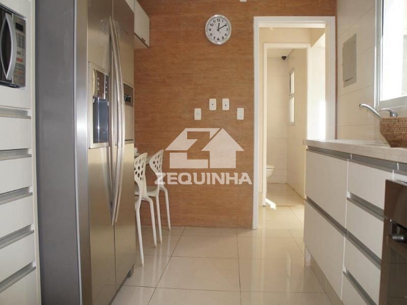 Casa, 3 quartos, 200 m² - Foto 9