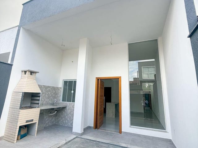 Casa com 100m² 2 quartos e 2 banheiros, à venda, no bairro Lagoa em Macaé