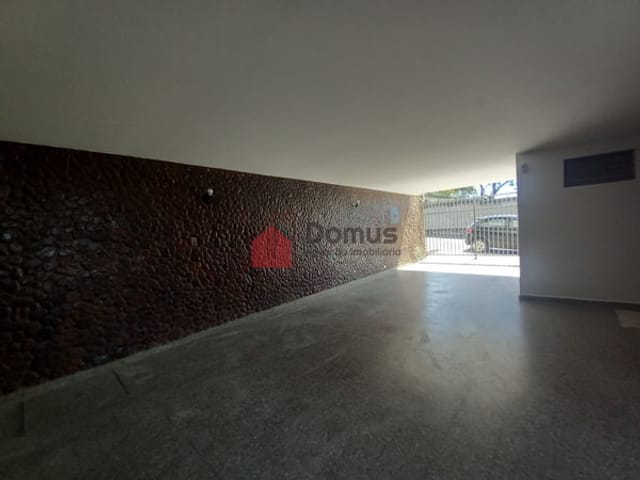 Casa com 224m² 4 quartos e 3 banheiros, à venda, no bairro BOA VISTA em Pindamonhangaba
