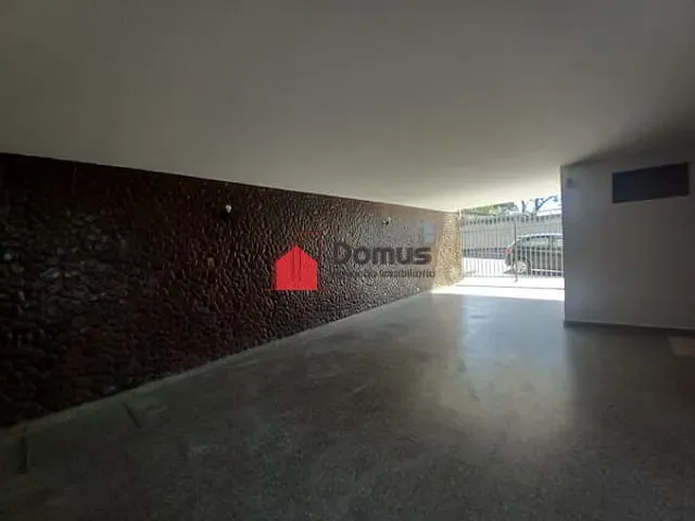 Casa com 224m² 4 quartos e 3 banheiros, à venda, no bairro BOA VISTA em Pindamonhangaba