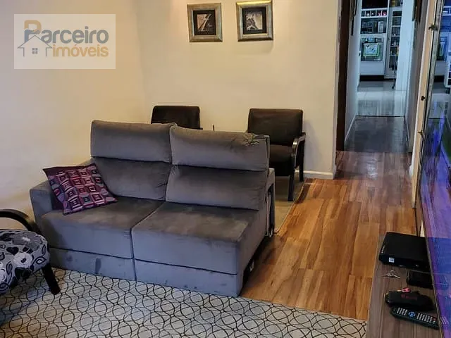 Casa com 500m² 5 quartos e 2 banheiros, à venda, no bairro Vila Antonieta em São Paulo