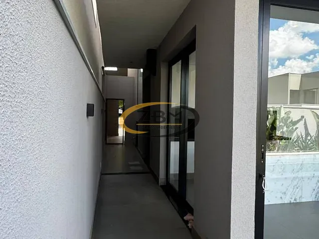 Casa 3 quartos e 4 banheiros, à venda, no bairro Cidade Industrial 2 em Londrina