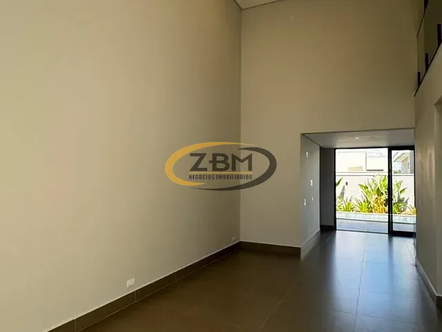 Casa 3 quartos e 4 banheiros, à venda, no bairro Cidade Industrial 2 em Londrina