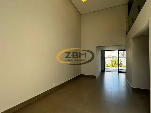 Casa 3 quartos e 4 banheiros, à venda, no bairro Cidade Industrial 2 em Londrina