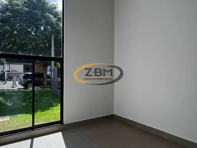 Casa 3 quartos e 4 banheiros, à venda, no bairro Cidade Industrial 2 em Londrina