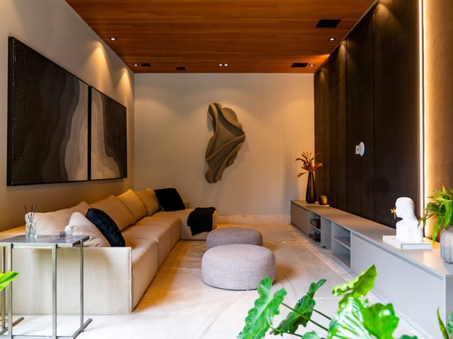 Casa com 1100m² 6 quartos e 8 banheiros, à venda, no bairro Tamboré em Santana de Parnaíba