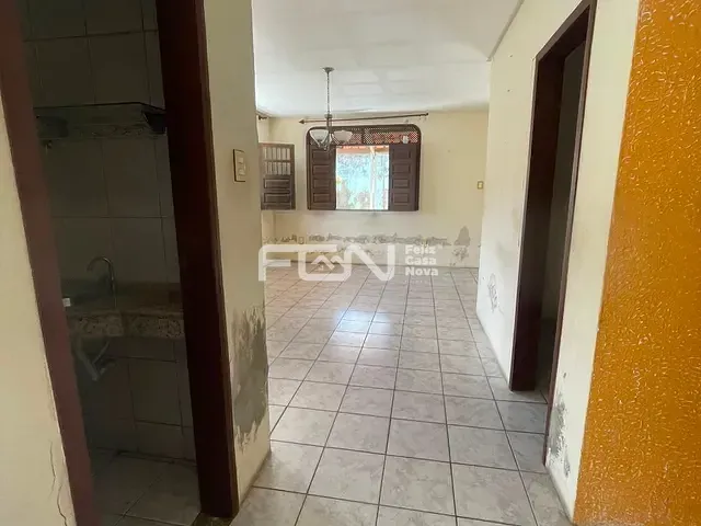 Casa 5 quartos e 4 banheiros, à venda ou para alugar, no bairro Lama Preta em Camaçari