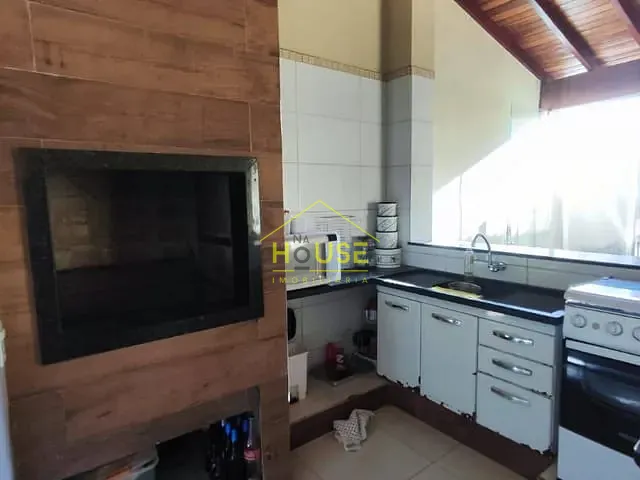 Casa 2 quartos e 2 banheiros, à venda, no bairro Jardim Itália em Votuporanga