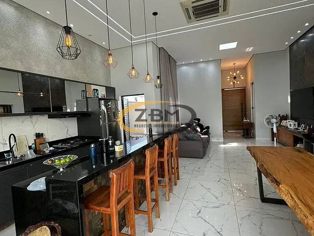 Casa com 300m² 3 quartos e 3 banheiros, à venda, no bairro Residencial Bellevie em Cambé