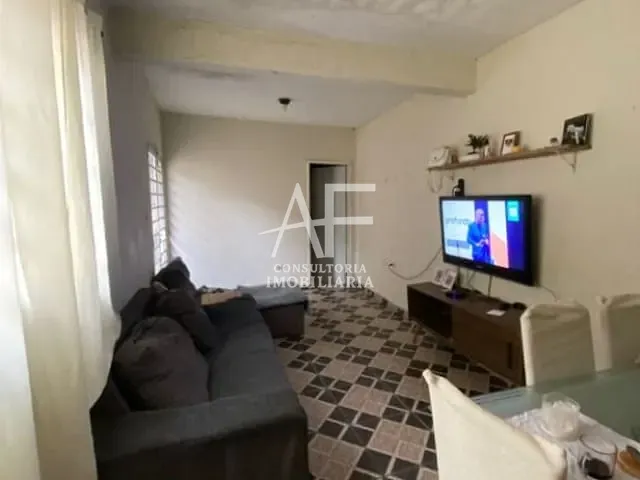 Casa com 138m², à venda, no bairro Areão em Taubaté