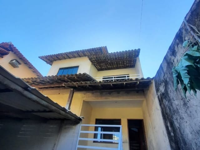 Casa com 240m² 2 quartos e 2 banheiros, à venda ou para alugar, no bairro Glória em Macaé