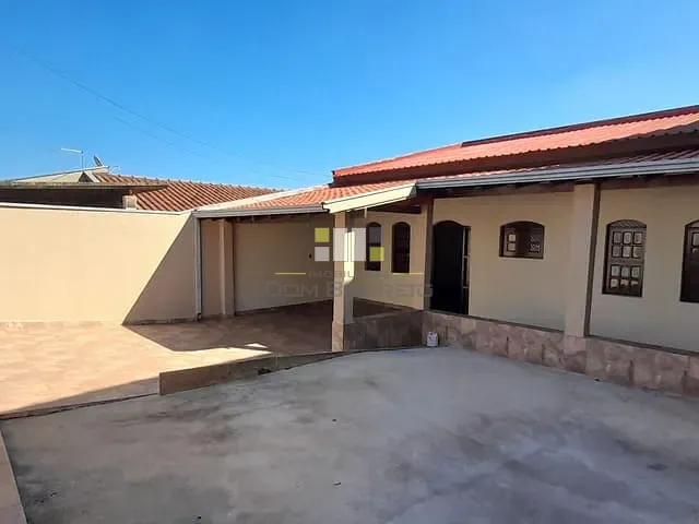 Casa com 250m² 3 quartos e 2 banheiros, à venda, no bairro Vila Carlota em Sumaré