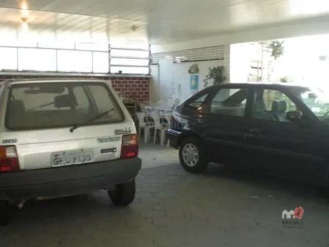 Casa à venda, no bairro Valparaíso em Petrópolis