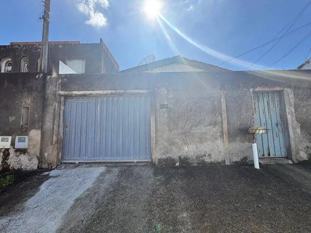 Casa com 200m² 3 quartos e 1 banheiro, para alugar, no bairro Parque Valença I em Campinas