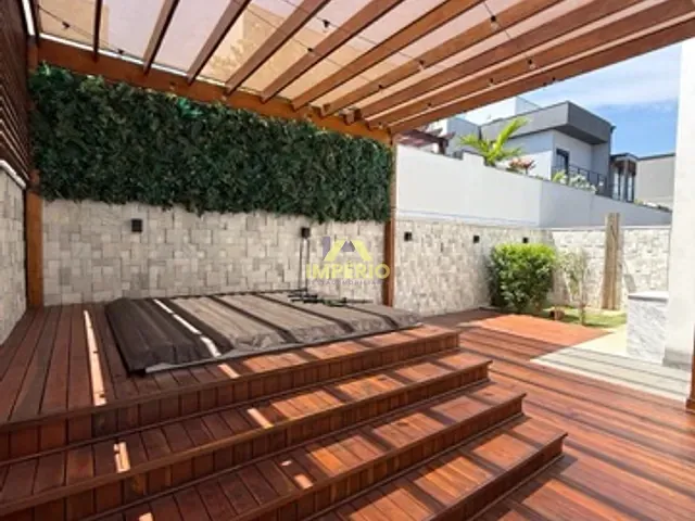 Casa com 300m² 3 quartos e 4 banheiros, à venda, no bairro Residencial Central Parque em Salto