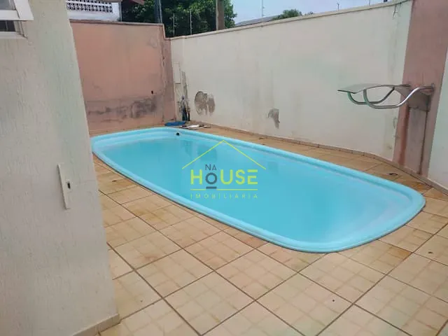 Casa 4 quartos e 3 banheiros, à venda, no bairro Parque Residencial do Lago em Votuporanga