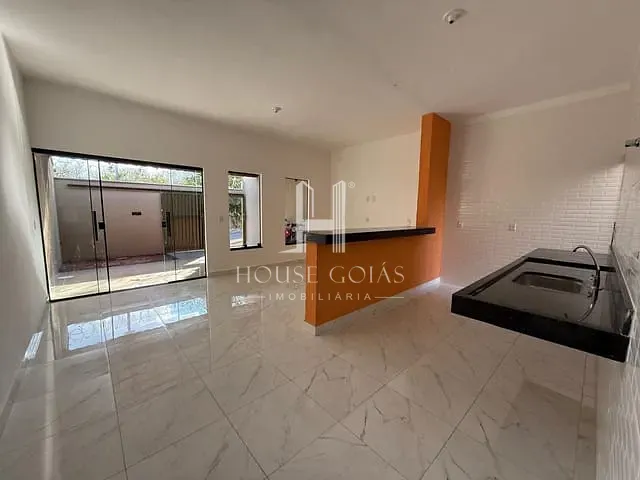 Casa com 125m² 2 quartos e 2 banheiros, à venda, no bairro Residencial Buriti em Senador Canedo
