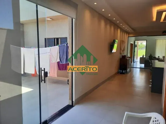 Casa com 217m² 3 quartos e 3 banheiros, à venda, no bairro Vila Aeronáutica em Araçatuba