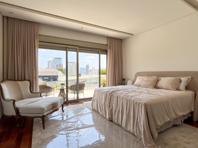 Casa com 980m² 5 quartos e 10 banheiros, à venda, no bairro Alphaville Centro Industrial e Empresarial/Alphaville. em Barueri