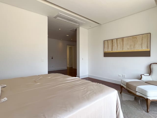 Casa com 980m² 5 quartos e 10 banheiros, à venda, no bairro Alphaville Centro Industrial e Empresarial/Alphaville. em Barueri