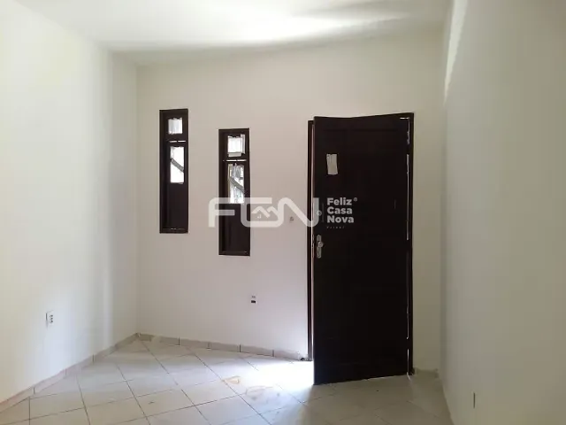 Casa 2 quartos e 1 banheiro, à venda, no bairro Nova Brasília de Itapuã em Salvador