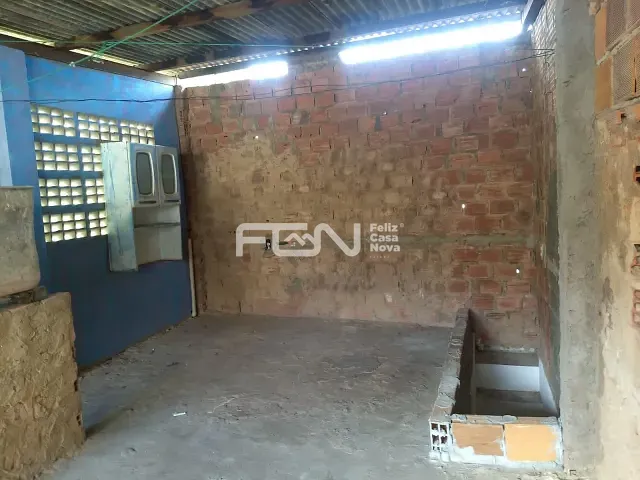 Casa 2 quartos e 1 banheiro, à venda, no bairro Nova Brasília de Itapuã em Salvador