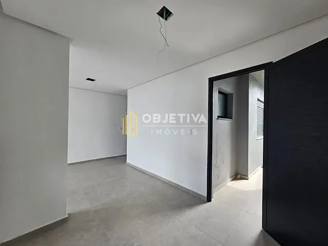 Casa com 150m² 2 quartos e 1 banheiro, à venda, no bairro Metzler em Campo Bom