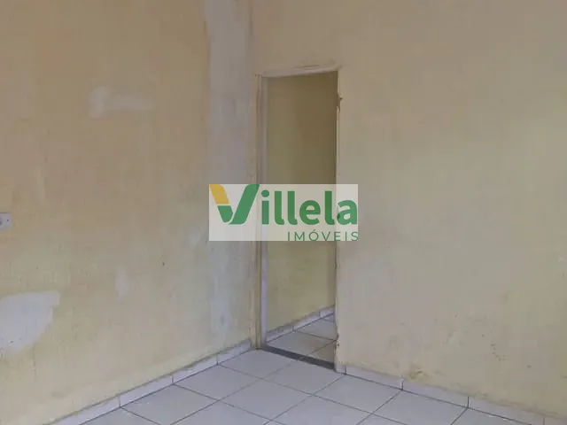 Casa com 175m² 3 quartos e 2 banheiros, à venda, no bairro Vila Santa Helena em Poá
