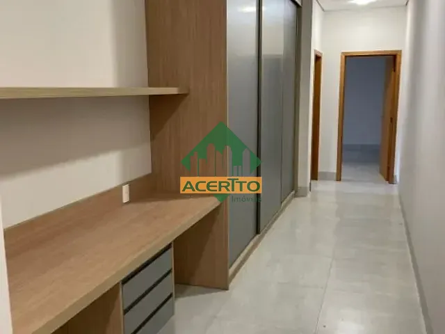 Casa com 276m² 3 quartos e 3 banheiros, à venda ou para alugar, no bairro Monterrey em Araçatuba