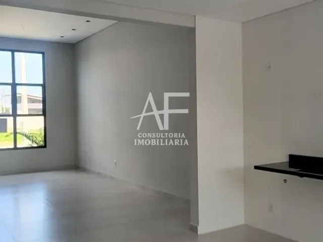 Casa com 250m² 3 quartos e 2 banheiros, à venda, no bairro Vila Nossa Senhora Auxiliadora em Tremembé