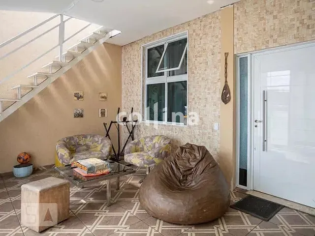 Casa 4 quartos e 4 banheiros, à venda, no bairro Bandeiras em Osasco