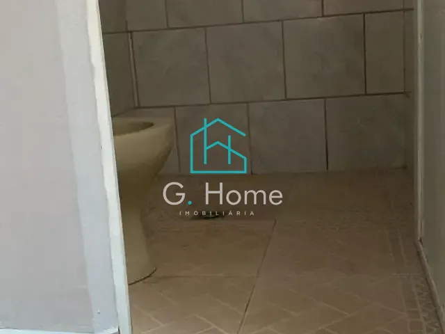 Casa com 125m² 2 quartos e 1 banheiro, à venda, no bairro Catuai em Londrina