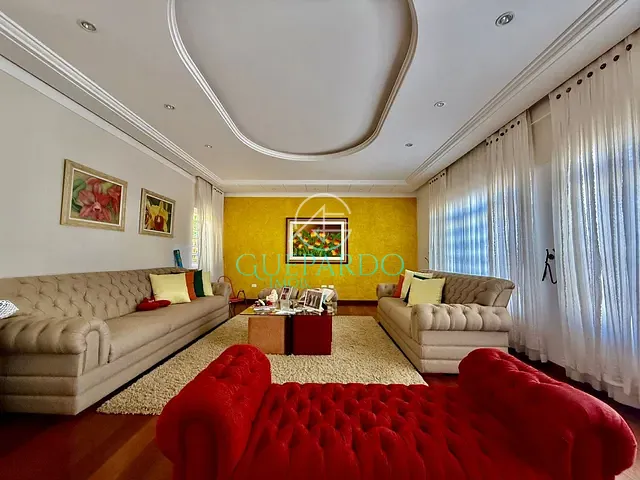 Casa com 600m² 4 quartos e 6 banheiros, à venda, no bairro Jardim Itatiaia 1 em Londrina