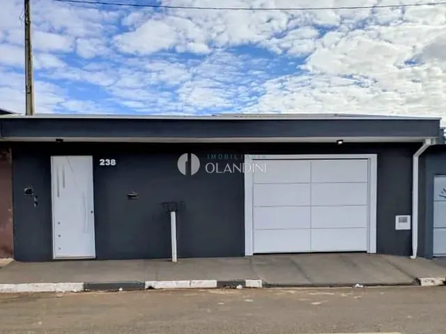 Casa com 250m² 2 quartos e 2 banheiros, à venda, no bairro Jardim Sacilotto II em Artur Nogueira