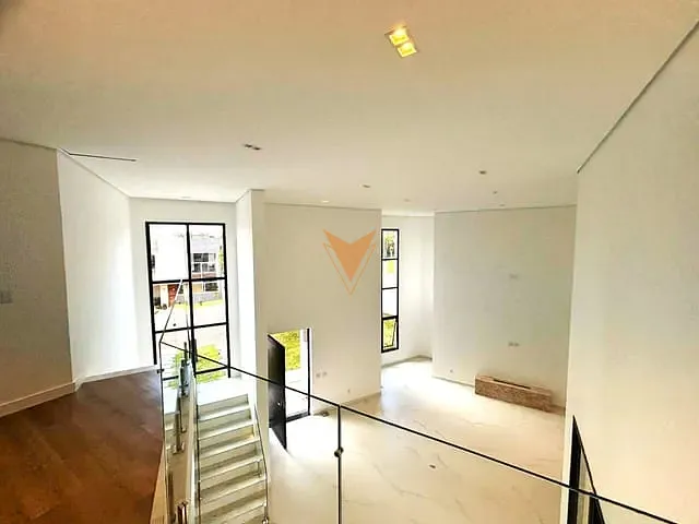 Casa 4 quartos e 6 banheiros, à venda, no bairro Quintas do Ingaí em Santana de Parnaíba