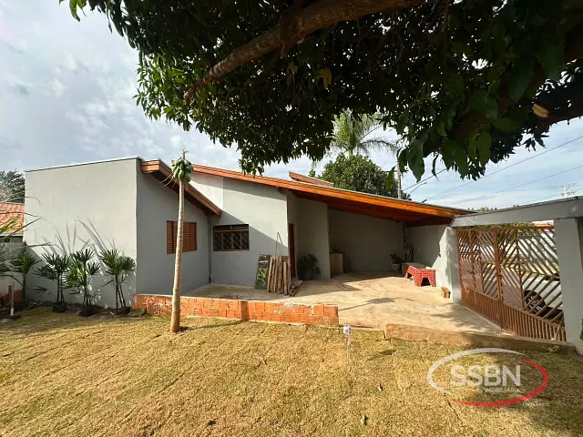Casa 1 quarto e 1 banheiro, à venda, no bairro Vila Azenha em Nova Odessa