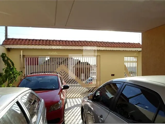 Casa com 240m² 3 quartos e 2 banheiros, à venda, no bairro Horto Santo Antonio em Jundiaí