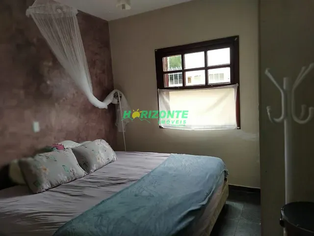 Casa com 250m² 4 quartos e 4 banheiros, à venda, no bairro Urbanova em São José dos Campos