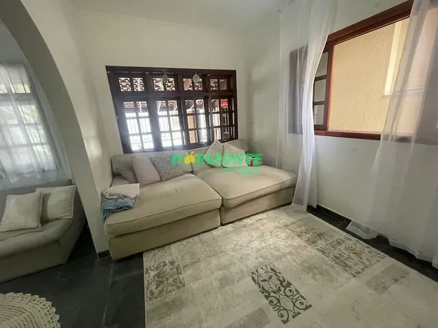 Casa com 250m² 4 quartos e 4 banheiros, à venda, no bairro Urbanova em São José dos Campos