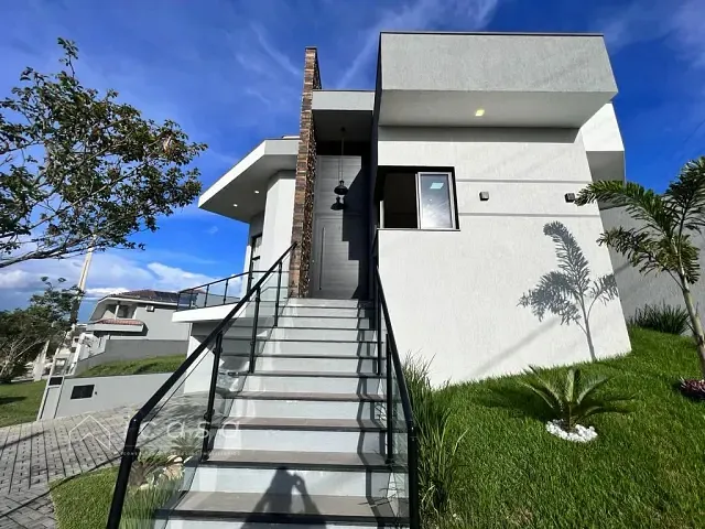 Casa com 360m² 3 quartos e 2 banheiros, para alugar, no bairro Condomínio Terras do Vale em Caçapava