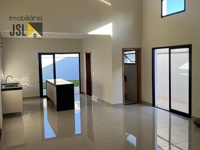 Casa com 300m² 3 quartos e 2 banheiros, à venda, no bairro Condomínio Terras do Vale em Caçapava