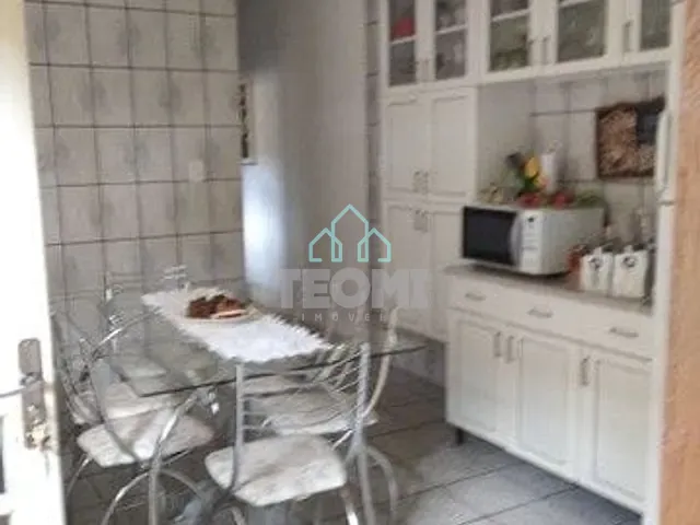 Casa com 148m² 3 quartos e 2 banheiros, à venda, no bairro Jardim Bela Vista em Taubaté
